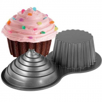 Wilton Dimensions Large Cupcake Pan