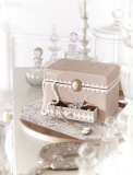 Zoes Vintage Cakes - Zoe Clark