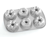 Nordic Ware Garland Bundt Pan Nordic Ware Garland Bundt Pan