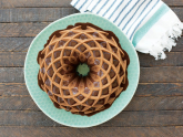 Nordic Ware Backform Jubilee Bundt